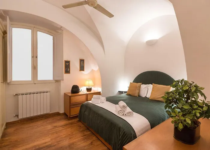 Lovely New Home, Via Nazionale Roma