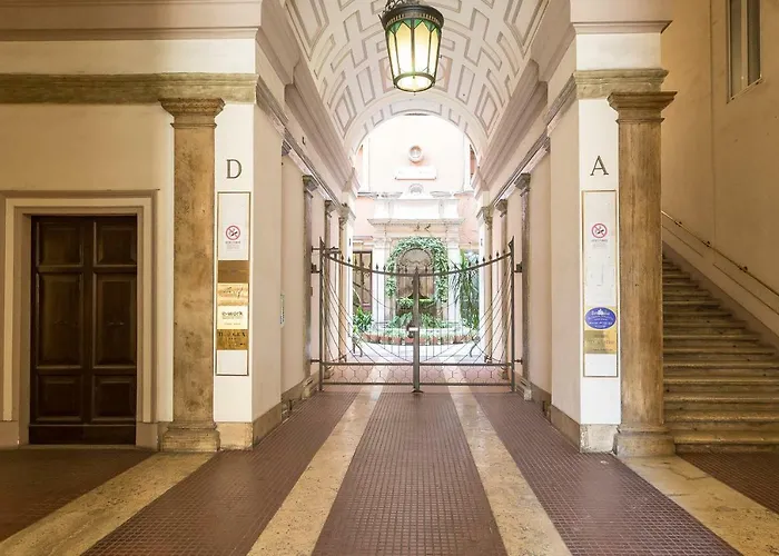 Lovely New Home, Via Nazionale
